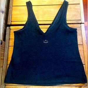 Beyond Yoga black featherweight tank. Size S